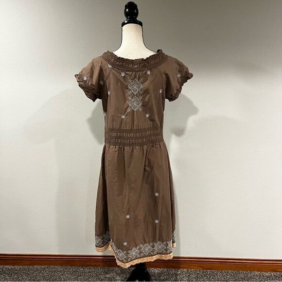 Clearance!!! Embroidered v-neck dress - Picture 4 of 12